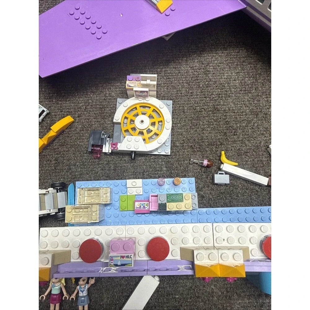LEGO Friends Heartlake City Airport (41109)